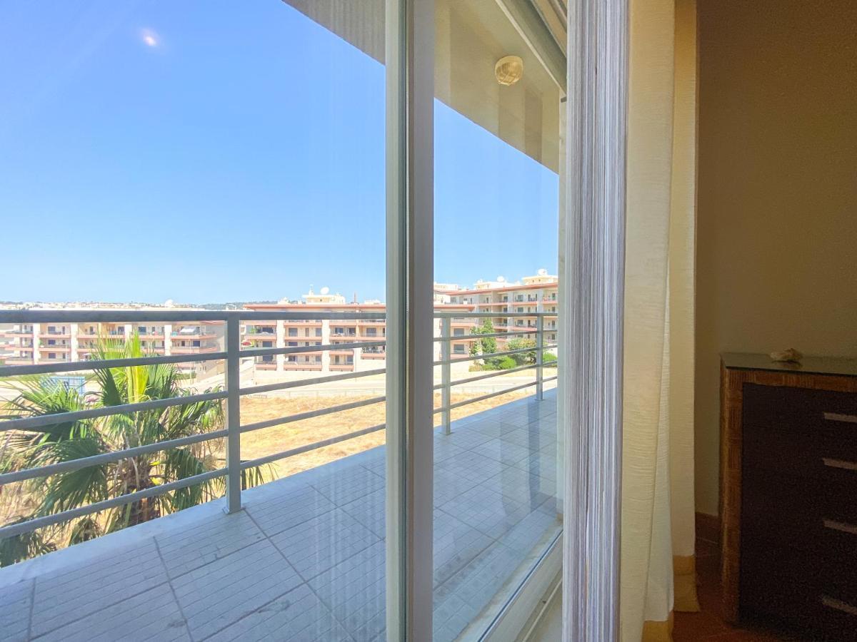 Casa Marina - Apartamento Com Piscina Junto Da Marina De Apartment