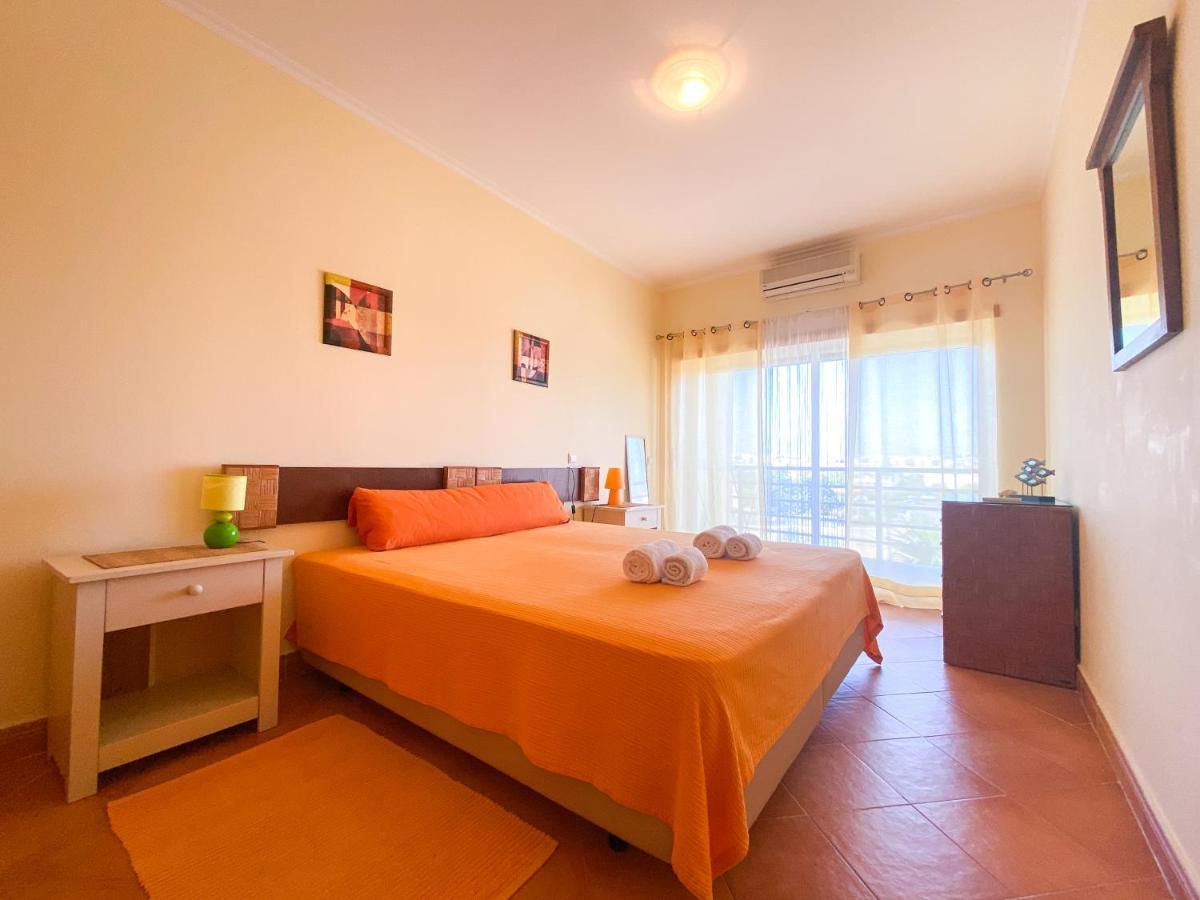 Apartment Casa Marina - Apartamento Com Piscina Junto Da Marina De Lagos