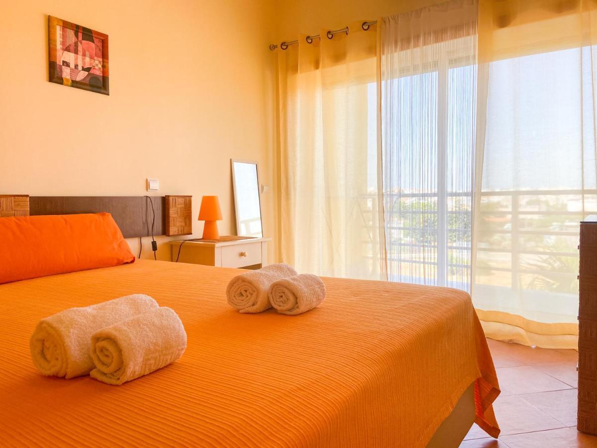 Casa Marina - Apartamento Com Piscina Junto Da Marina De Lagos