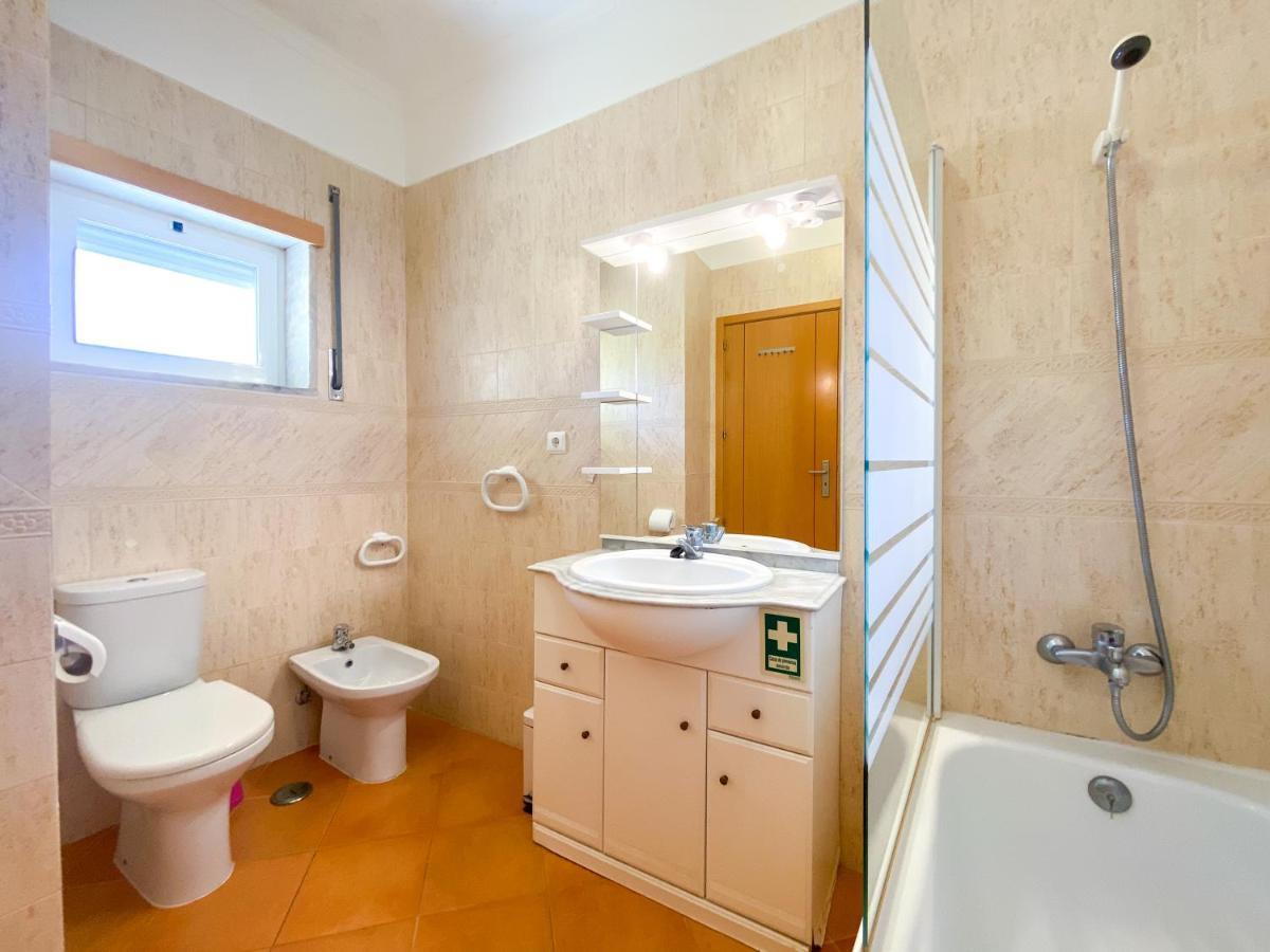 Apartment Casa Marina - Apartamento Com Piscina Junto Da Marina De *