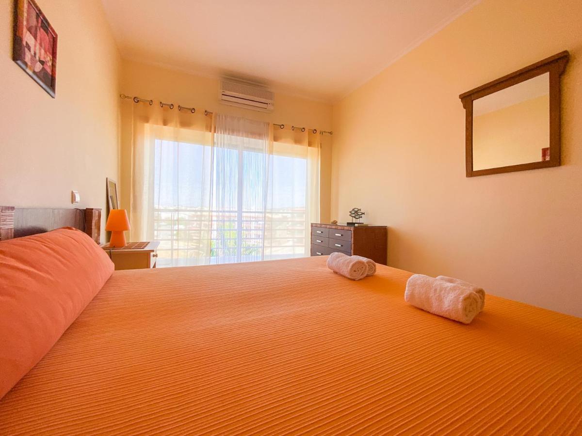 Casa Marina - Apartamento Com Piscina Junto Da Marina De