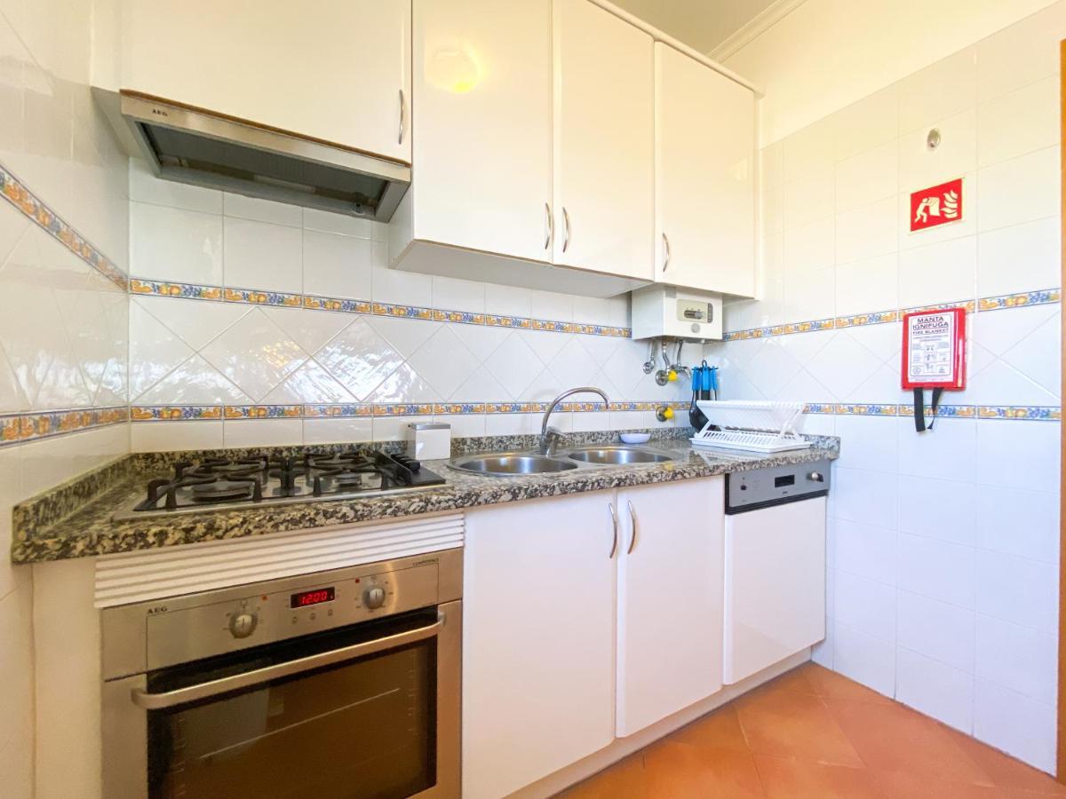 Casa Marina - Apartamento Com Piscina Junto Da Marina De Apartment