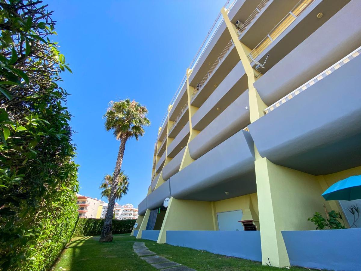 Casa Marina - Apartamento Com Piscina Junto Da Marina De *