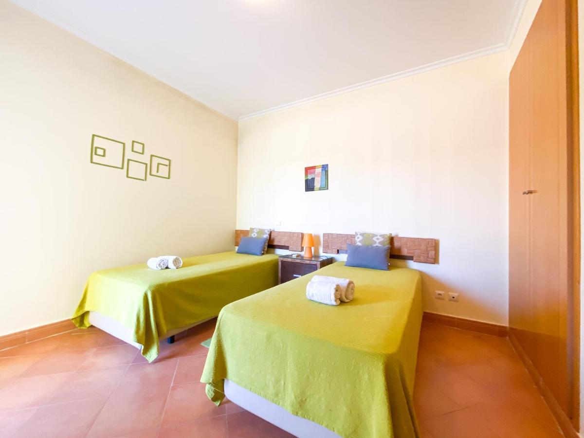 Apartment Casa Marina - Apartamento Com Piscina Junto Da Marina De