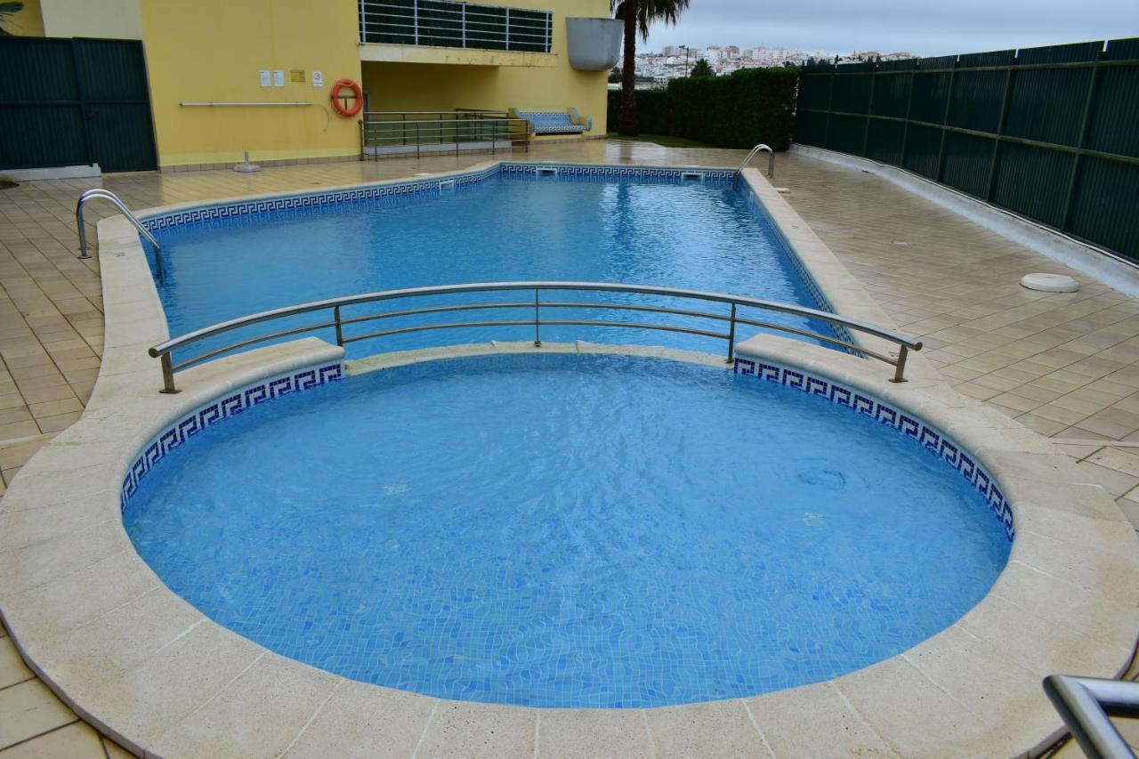Casa Marina - Apartamento Com Piscina Junto Da Marina De Lagos